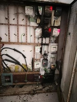 Contadores incendiados en un edificio de Callosa de Segura