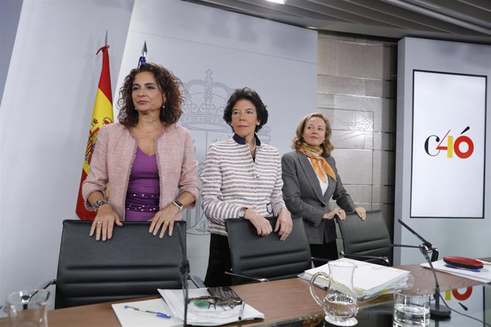 Rueda de prensa tras el Consejo de Ministros extraordinario