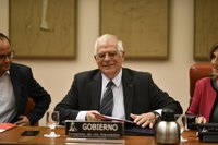 Borrell dice a los diputados que la ayuda al desarrollo podría ser mayor si hubieran aceptado subir el techo de gasto