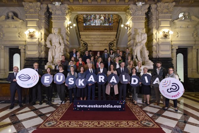 Euskaraldiarekiko konpromisoa azaldu du Bizkaiko Aldundiak