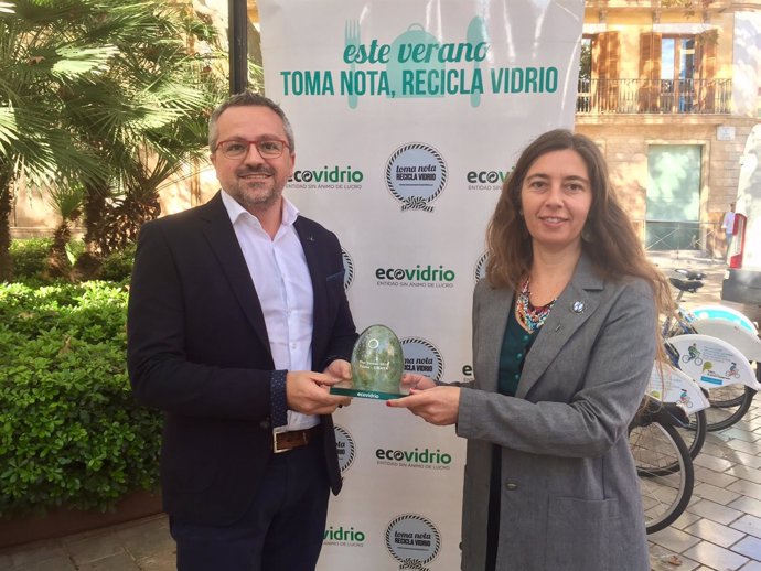 Truyol recibe el premio Iglú Verde por el reciclaje de Palma