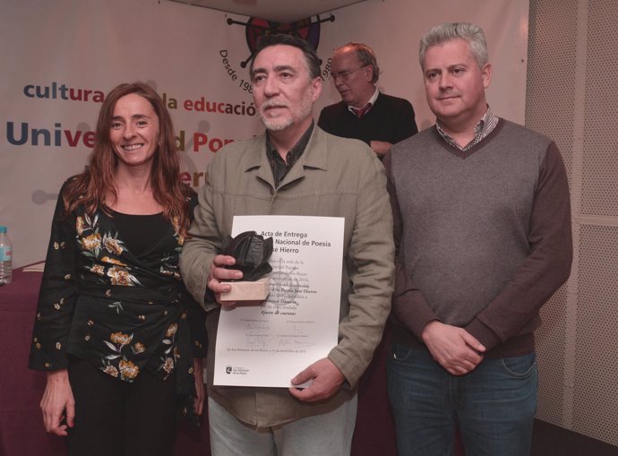 Premio Nacional de Poesía José Hierro