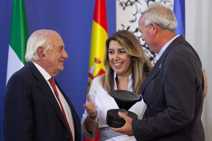 Susana Díaz, en los premios de la Fundación Juan Ramón Guillén.