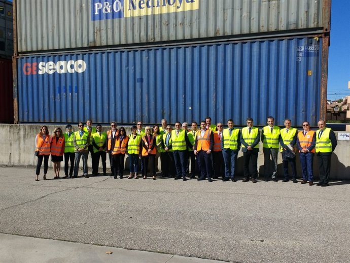 Visita del puerto de Huelva a Puerto Seco/Terminal Intermodal Centro de Azuqueca