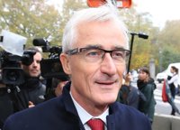 Flandes tacha de acto "muy hostil" la retirada del estatus diplomático de su delegado en España