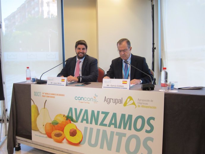 López Miras inaugura el XIV Congreso Mundial de Fruta Procesada Cancon14