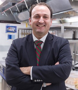 Ricardo Fernández de la Puente