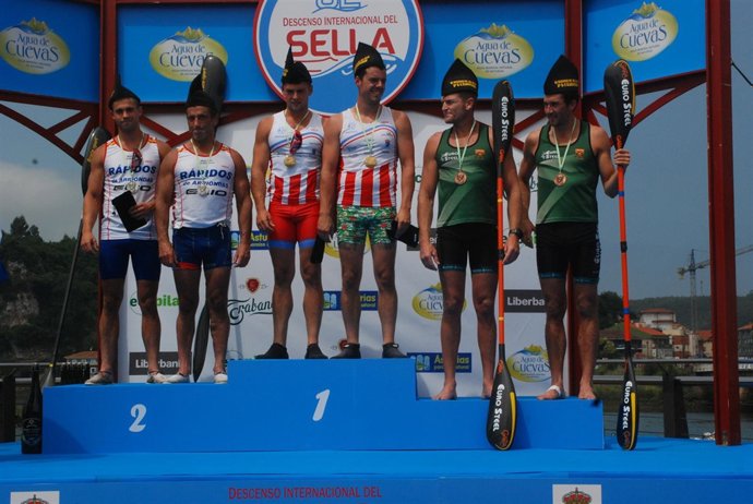 Podio de la 82 edición del Descenso del Sella