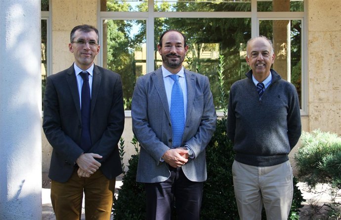 Miguel García-Valdecasas, Jesús López Fidalgo y Eduardo Bayo.