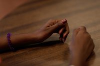 La Caixa, Telefónica e Iberdrola, entre las empresas de la alianza con el Gobierno contra la pobreza