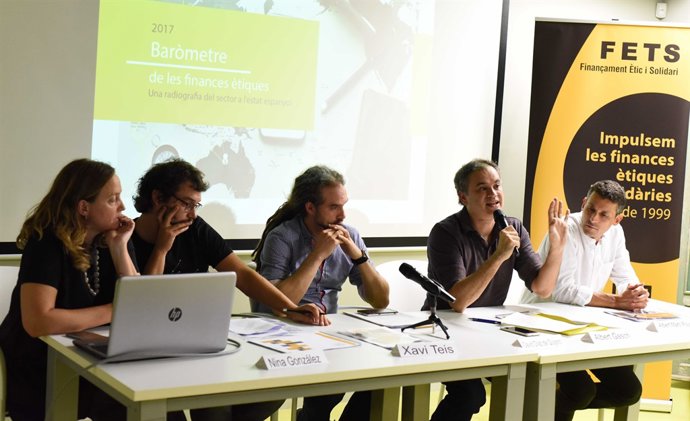 Presentació del Baró metro de Finanzas Ètiques 2017