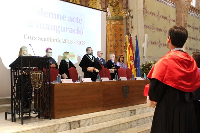 Inauguració del curs de la UAO CEU, amb el secr.F.X.Grau i la rectora I.Perea