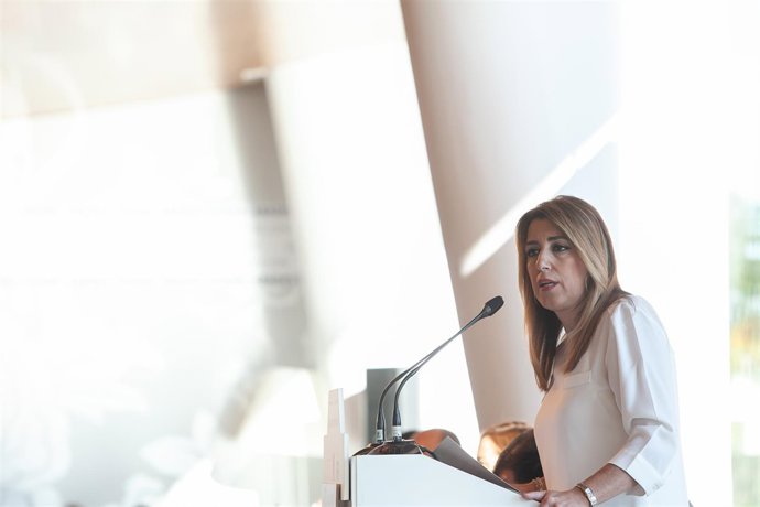 la presidenta de la Junta de Andalucía, Susana Díaz, participa en los desayunos 