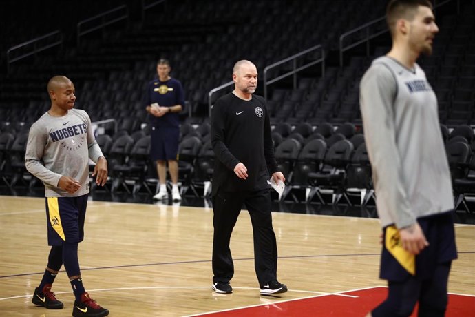 Michael Malone, entrenador de Denver Nuggets
