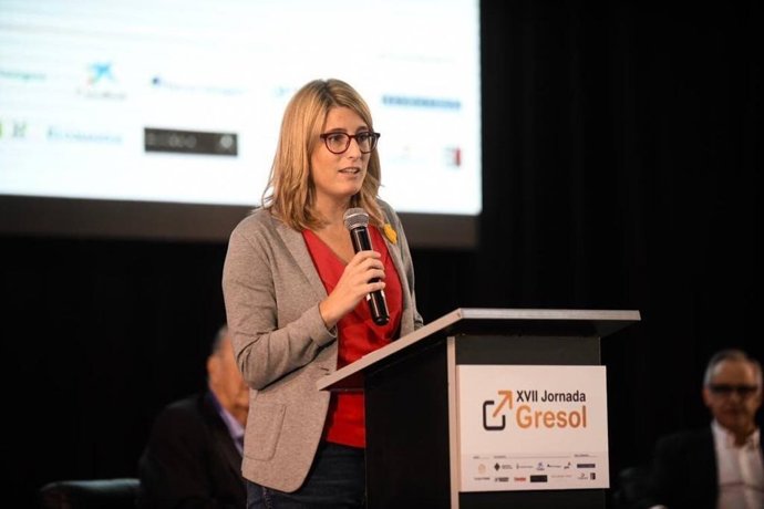 La consellera E.Artadi ha inaugurado la 'XVII Jornada Gresol'.