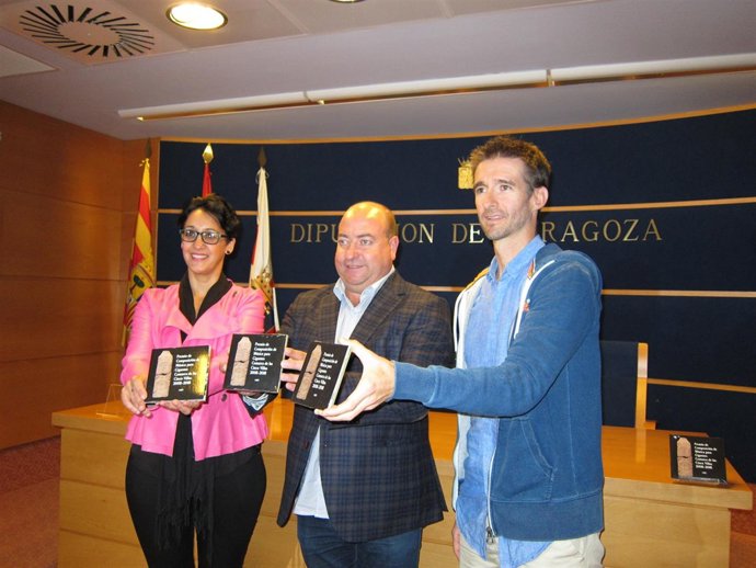 El CD de composición de música para gigantes se ha presentado hoy en la DPZ