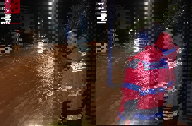 Imagen de archivo de un aula escolar 