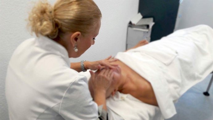 Cuidados cáncer de mama taller autoestima enfermera