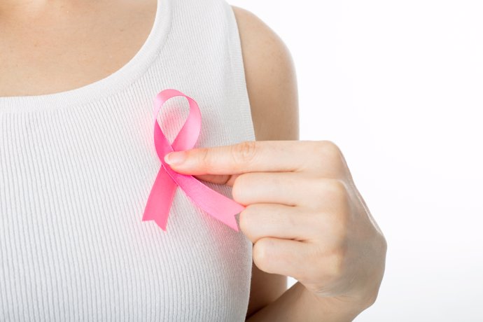 Un lazo rosa, el símbolo contra el cáncer de mama