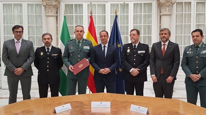 Firma de un nuevo protocolo de coordinación para asistencia en inmigración