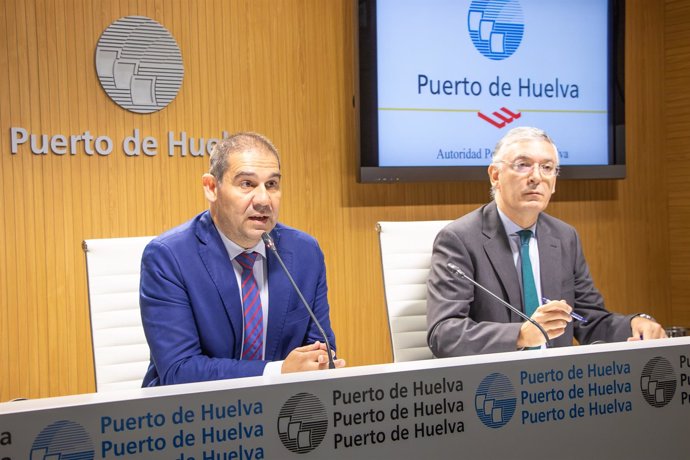 José Luis Ramos e Ignacio Álvarez-Ossorio, en rueda de prensa. 