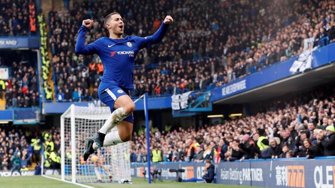 Hazard celebra un gol con el Chelsea