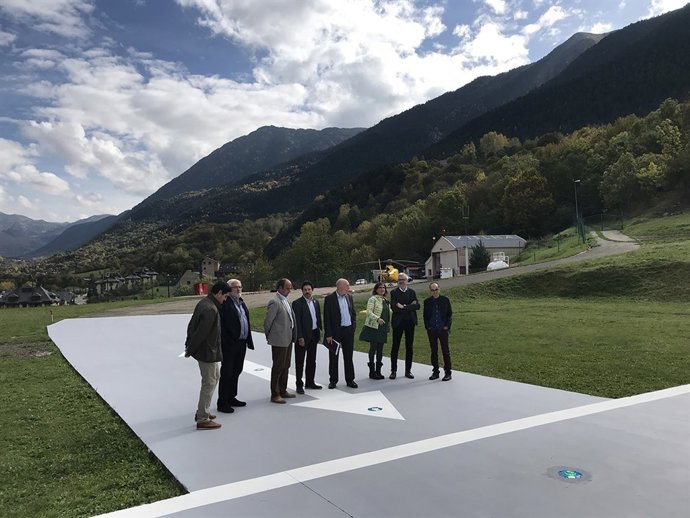 Isidre Gavín i Carlos Barrera han visitat l'heliport 