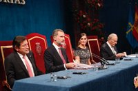 Concluye la XXXVIII ceremonia, marcada por el respaldo institucional de los Poderes del Estado a la Corona