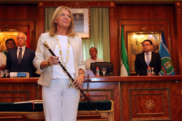  Ángeles Muñoz, Alcaldesa De Marbella Tras Prosperar La Moción De Censura 