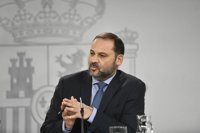 Ábalos dice que acción del Gobierno hacia los presos de independestismo no se verá "condicionada para nada" por Iglesias