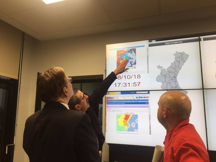 El 'president' analizó la situación en el Centro de Coordinación de Emergencias