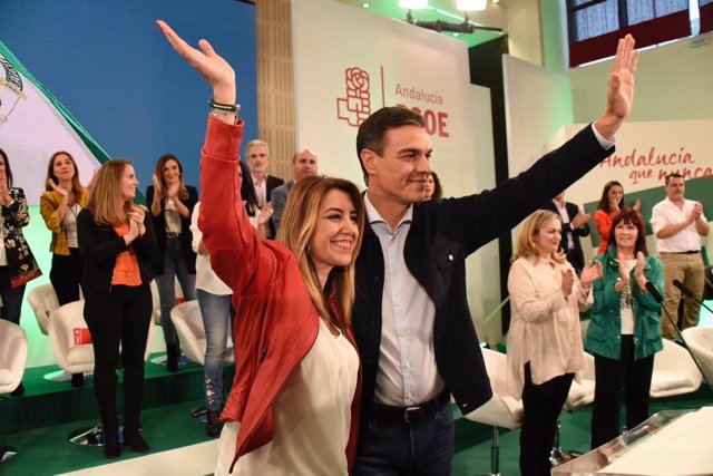 Susana Díaz y Pedro Sánchez, en el Comité Director del PSOE-A