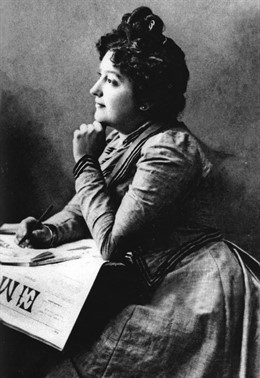 Foto de Carmen de Burgos