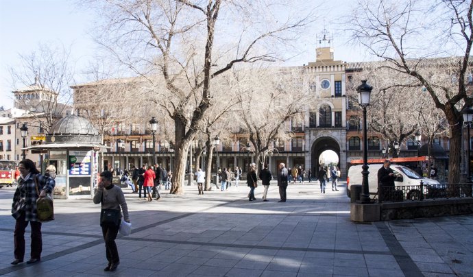 Zocodover, Personas Caminando, Plaza, Toledo