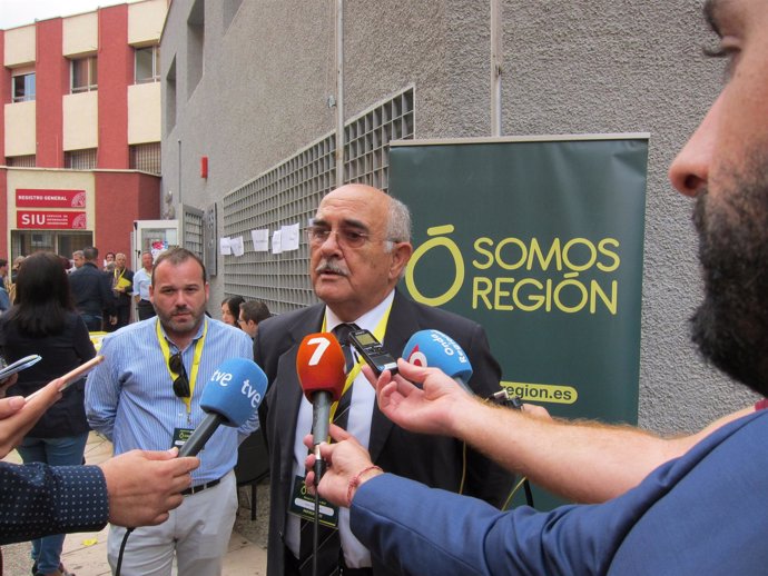 El presidente de Somos Región, Alberto Garre          