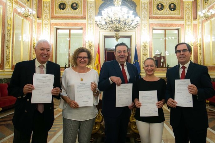 Diputados valencianos del PP presentan una iniciativa