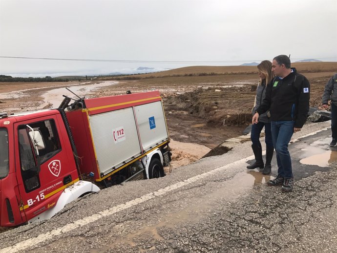 Camión del bombero fallecido en acto de servicio en Campillos inundaciones agua 