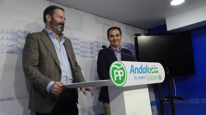 Molina y Nieto en la sede del PP de Córdoba
