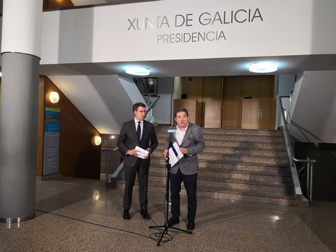 El presidente de la Xunta, Alberto Núñez Feijóo, y el alcalde de Pontevedra