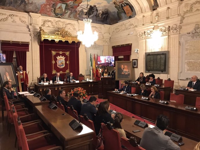 Pleno para conceder la Medalla de la Ciudad de Málaga a Chiquito 