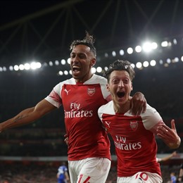 Özil Aubameyang Arsenal