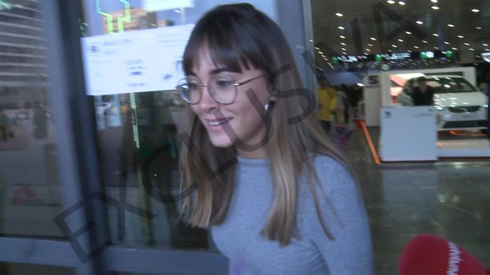 AITANA LLEGA A BARCELONA