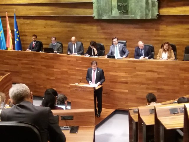Javier Fernández interviene en el Debate de Orientación Política.