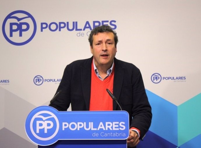 El portavoz del PP, Íñigo Fernández