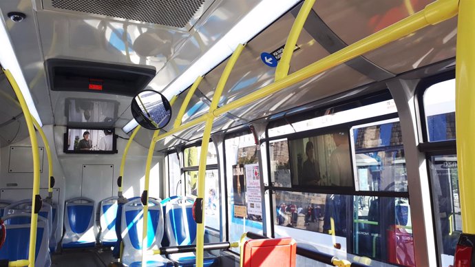 Autobús con sistema 4k