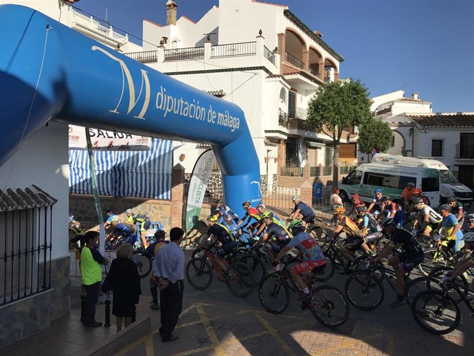 Salida ruta balcon de la Axarquia