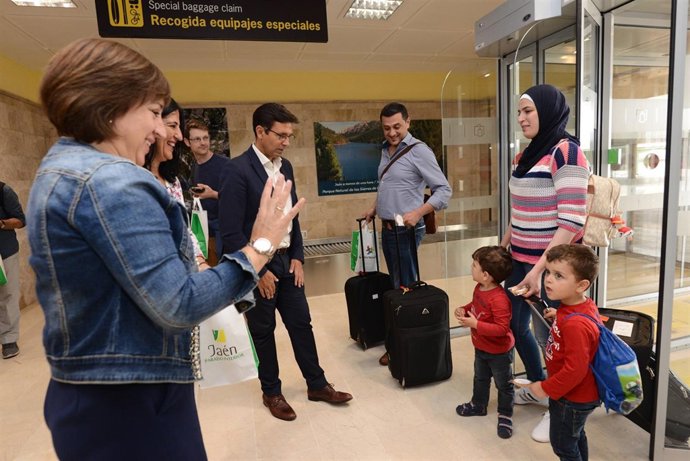 Llegada de pasajeros al aeropuerto de Granada