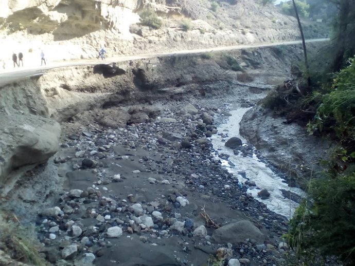 Carretera cortada afectada por las lluvias precipitaciones octubre málaga
