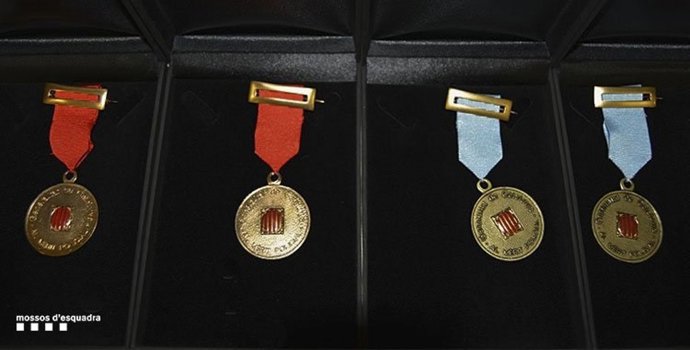 Medallas por actuaciones meritorias de Mossos d'Esquadra