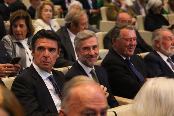 José María Aznar y Pablo Casado en la presentación del último libro de Aznar